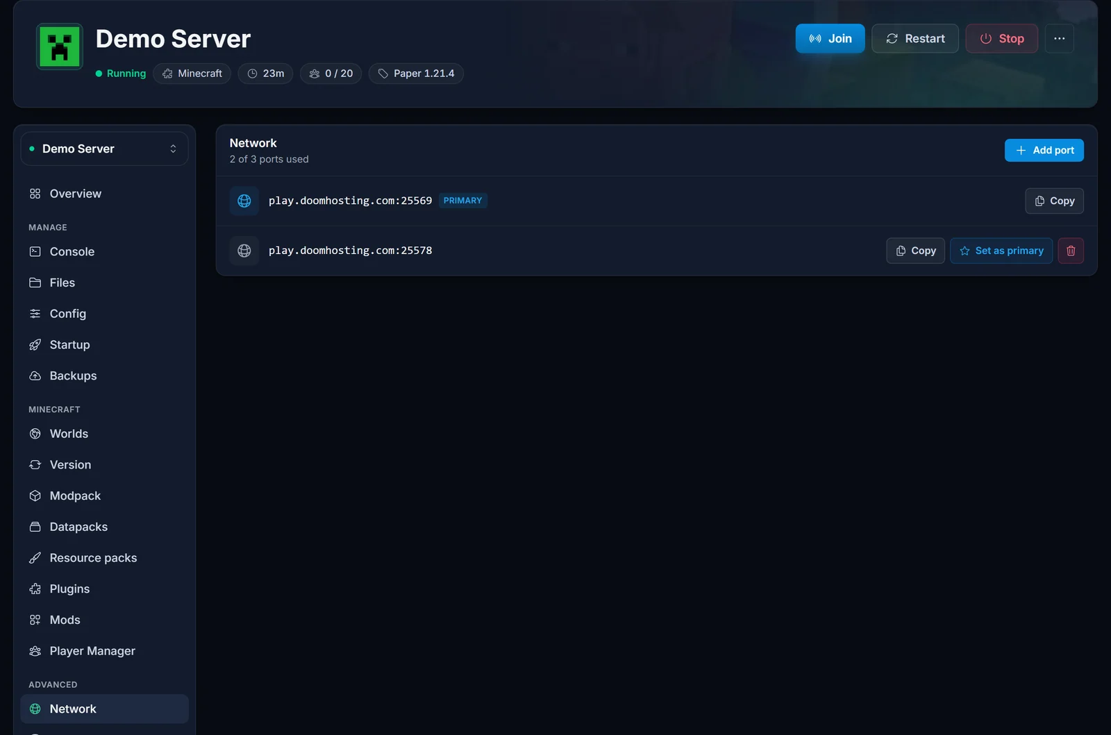 Panelin Network-välilehti, jossa näkyvät varatut portit ja Add port -painike