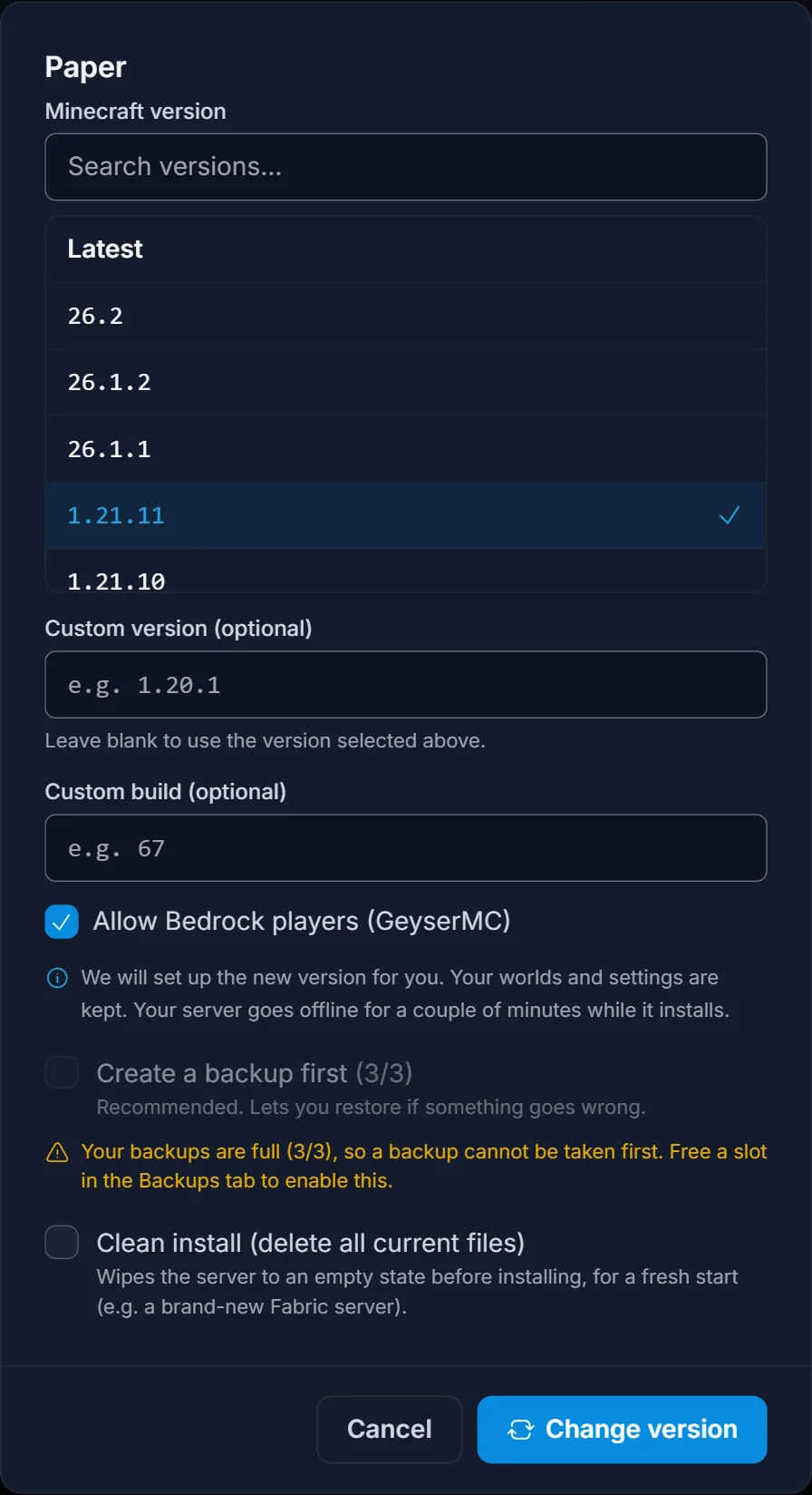 La fenêtre de version avec la case Autoriser les joueurs Bedrock (GeyserMC) cochée