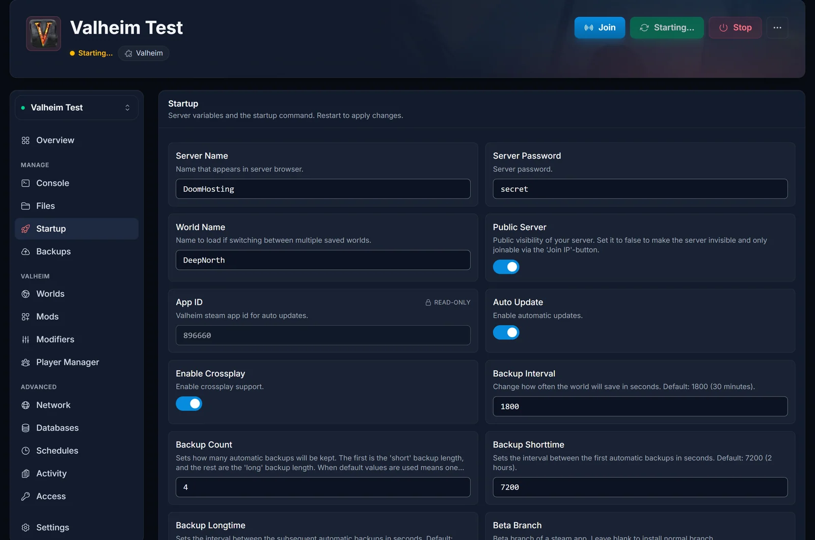 Startup-fanen i DoomHosting-panelet med feltet Backup Interval sat til 1800 sekunder